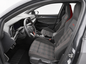 Golf VIII 2.0 TSI OPF DSG Galerie