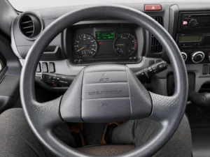 FUSO 7C15 LKW Galerie
