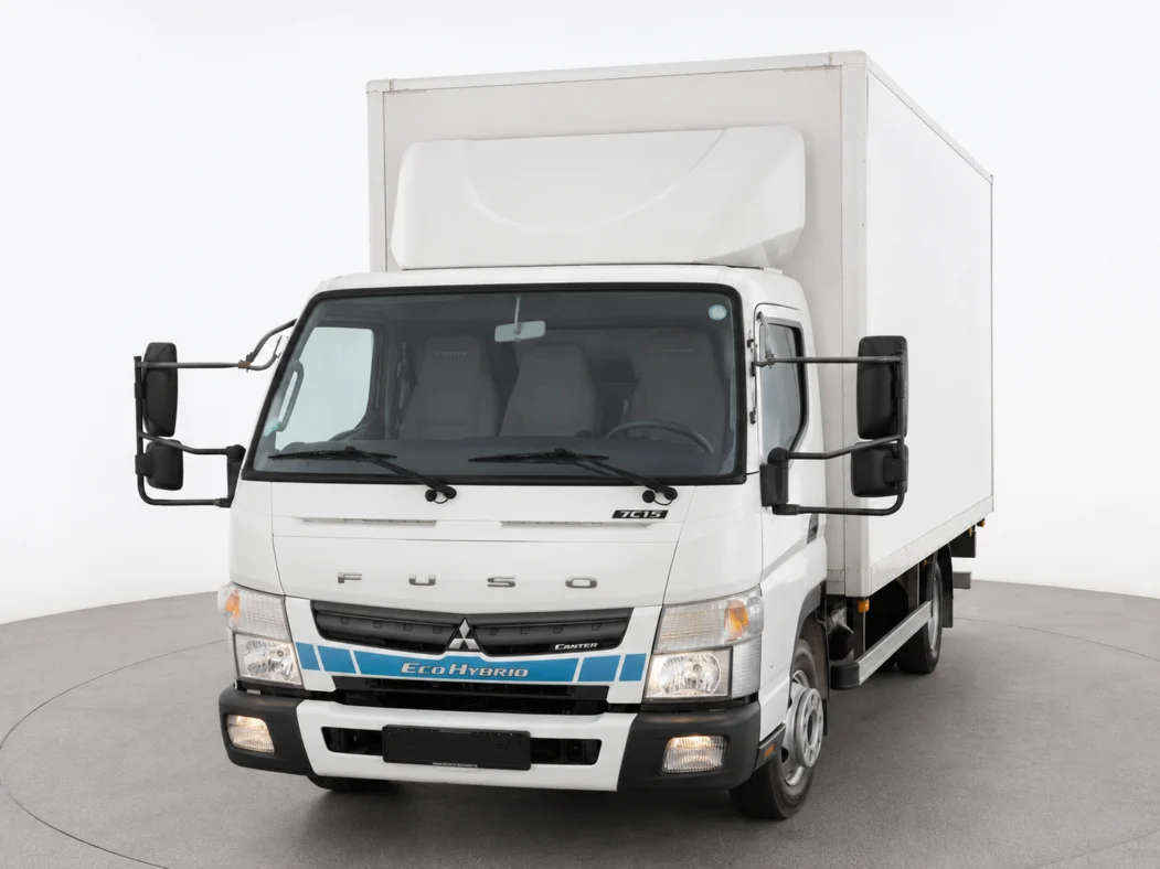 FUSO 7C15 LKW bei Autohaus Alimanovic