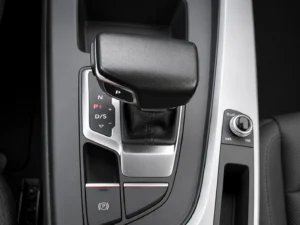 Audi A4 40 TFSI basis Hybr.Benzin/E Galerie