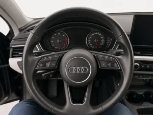 Audi A4 40 TFSI basis Hybr.Benzin/E Galerie