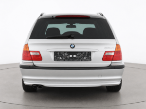 BMW 330i Galerie