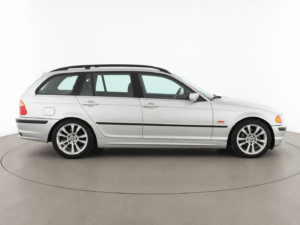 BMW 330i Galerie