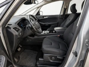 Ford S-Max Business Galerie